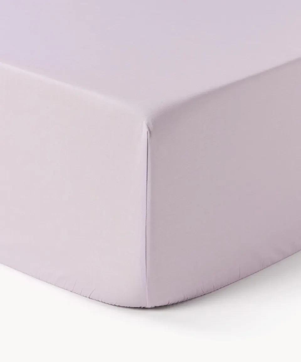 Spannbettlaken Lavendel Größe 90x200x25cm aus weichem, elastischem Material für perfekten Sitz und hohen Schlafkomfort