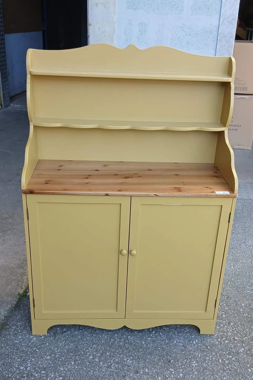 Kabinett Libby modernes Design H 134 cm Höhe L 91,5 cm Länge elegante Aufbewahrungsschrank