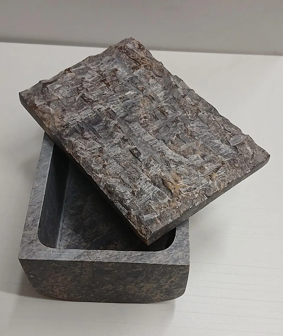 Aufbewahrungsbox Marmor Nubia aus hochwertigem Marmor für stilvolle und praktische Ordnung im Zuhause